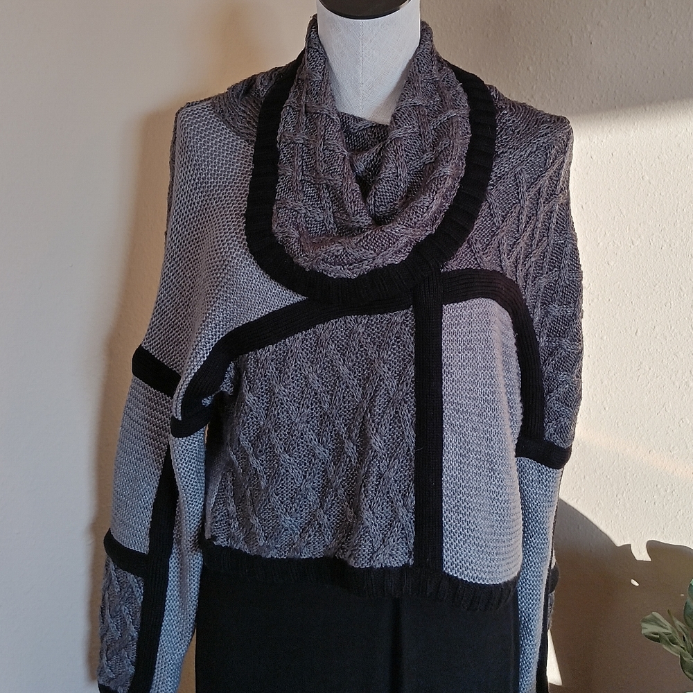 525 America cowlneck cropped sweater Small